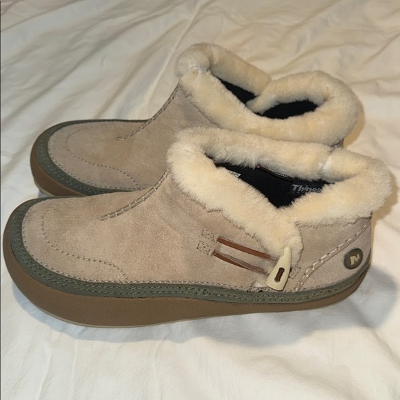 Merrell -Tibet Taupe Suede Ankle Boots Women’s Size 9 1/2 Polartec Fleece EUC - Picture 3 of 16